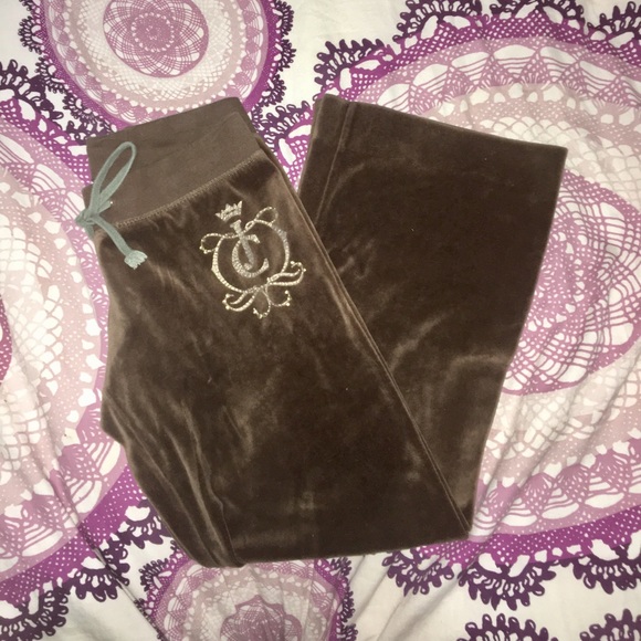 early 2000s sweatsuit